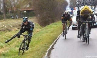 Sporza - Wielrennen: in Flanders Fields (v)