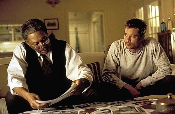 Morgan Freeman en Brad PItt in Se7en