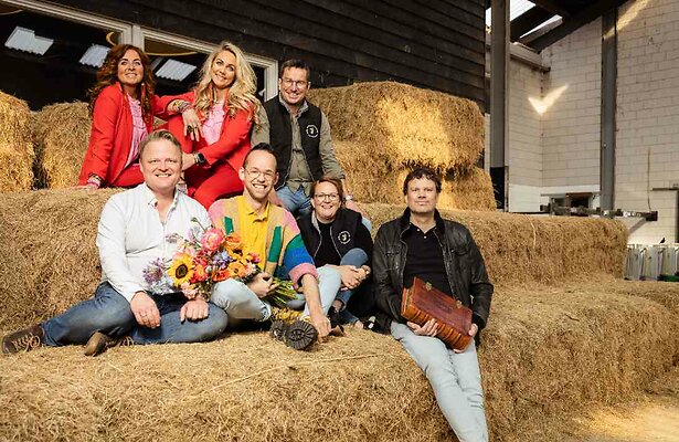 Inwoners uit Spakenburg in Boeren, Bijbels & Beauties