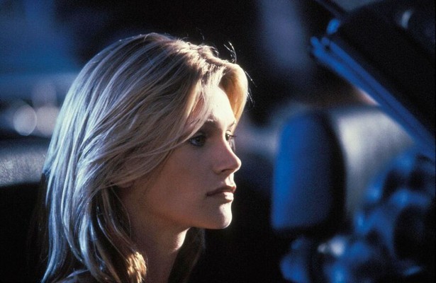 Natasha Henstridge als Eve in Species