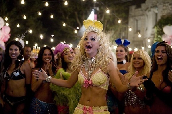 Een Playmate als huisgenoot