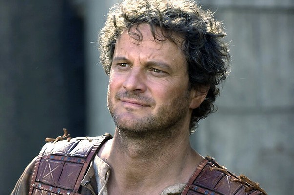 Colin Firth draagt een rokje