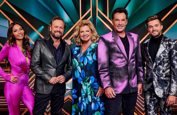 Het bekende panel van The Masked Singer.