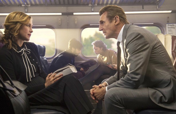 Liam Neeson en Vera Farmiga in The Commuter