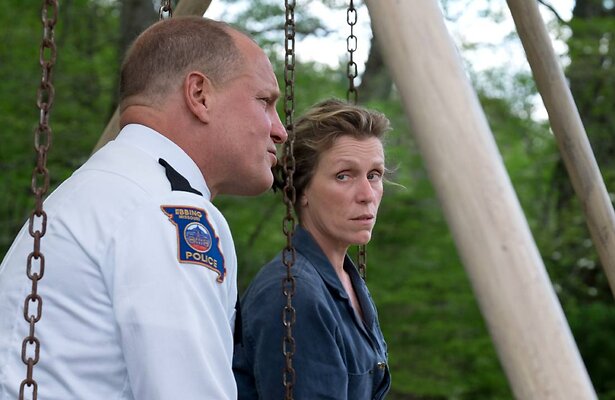 Frances McDormand en Woody Harrelson in Three Billboards Outside Ebbing, Missouri