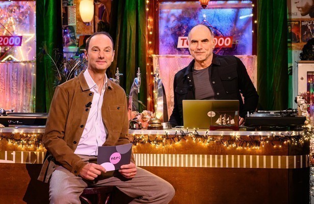 Thomas van Luyn en Leo Blokhuis voor de Top 2000 Quiz
