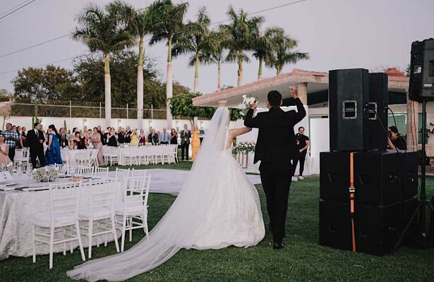 Populaire trouwprogramma’s en wat je ervan kunt leren voor je eigen bruiloft