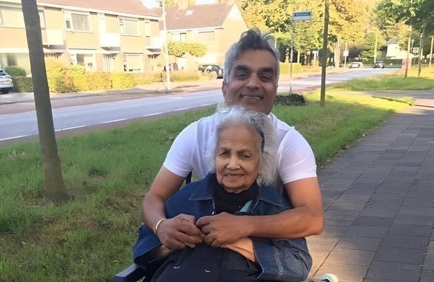 Still uit Vaarwel Suriname