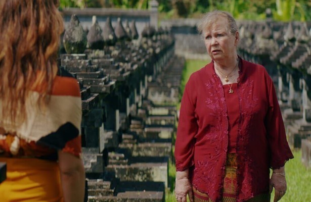 Wieteke van Dort in Verliefd op Bali