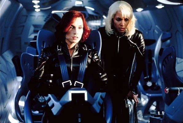 Famke Janssen kent haar krachten niet