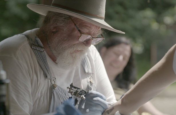 Henk Schiffmacher in Boerderij Van Dorst