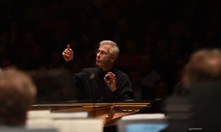 Christian Zacharias à la Fondation Gianadda : Tchaïkovski, Schubert