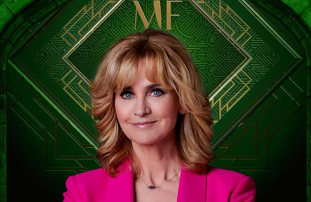 Daphne Deckers voor Moordfeest