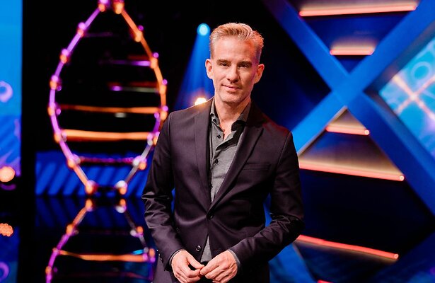 Art Rooijakkers voor DNA Singers