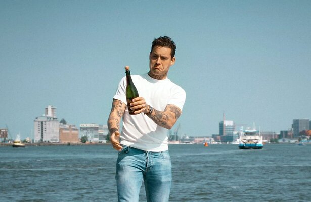 Douwe Bob in Het Jaar van Douwe Bob