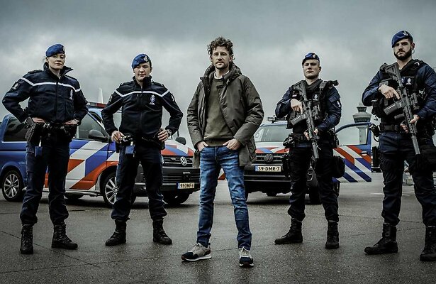 Ewout Genemans voor Ewout aan de Grens