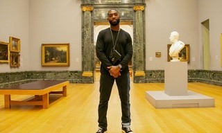 Extraordinary portraits with Bill Bailey