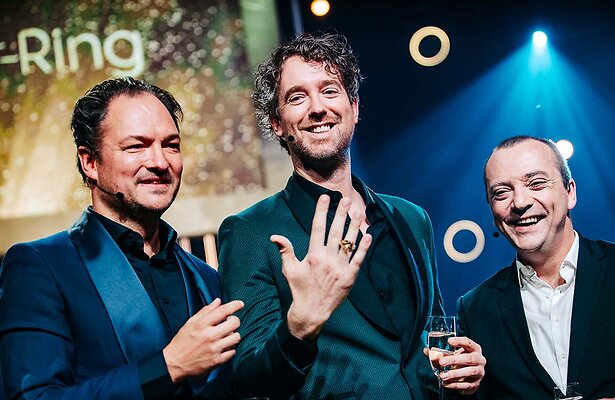 Jeroen Woe, Niels van der Laan & Miguel Wiels tijdens het Gouden Televizier-Ring Gala 2022