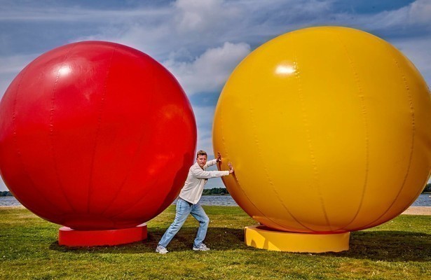 Jan Versteegh (Let's Play Ball)