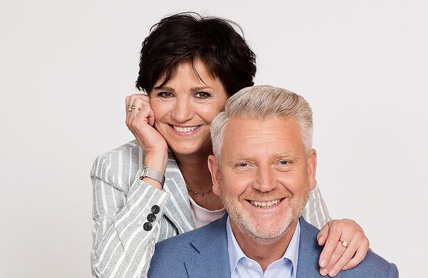 Martine van Os & Sybrand Niessen 