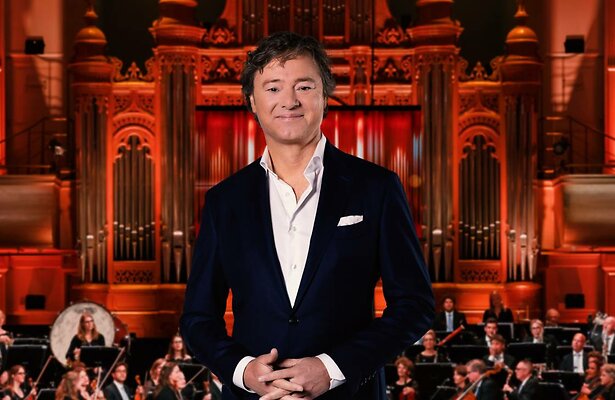 Frits Sissing presenteert Maestro.