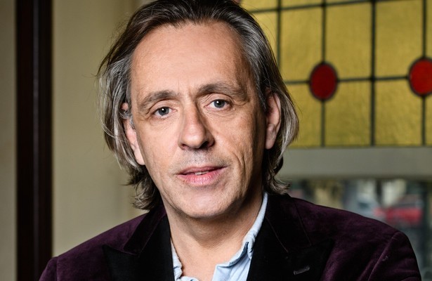 Vrienden fileren de mediaweek in nieuw seizoen Media Inside