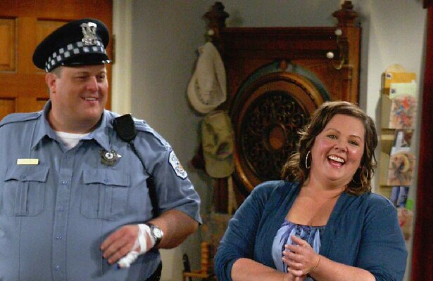 Billy Gardell en Melissa McCarthy in Mike & Molly