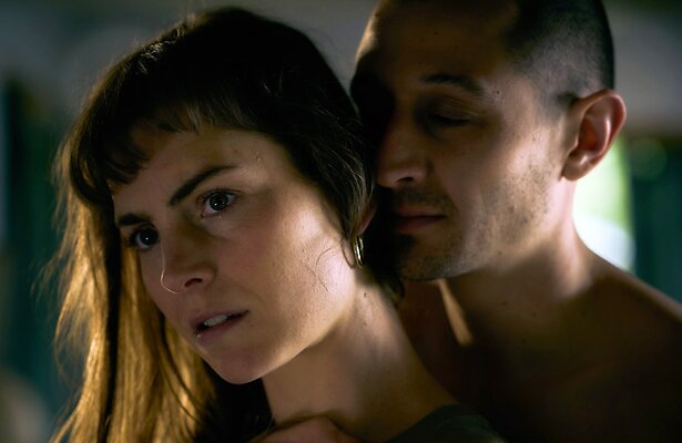 Minne Koole en Hannah Hoekstra in De Ring