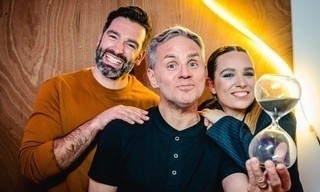 Peter Van de Veire en de zandloper