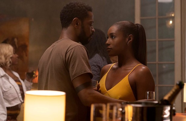 LaKeith Stanfield en Issa Rae in The Photograph