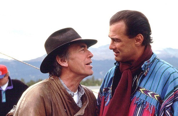 Steven Seagal als Casey Ryback in Under Siege 2