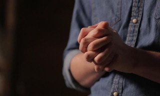 Antwoorden met Bayless Conley