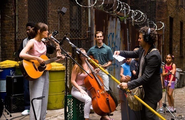 Keira Knightley als Greta en Mark Ruffalo als Dan in Begin Again