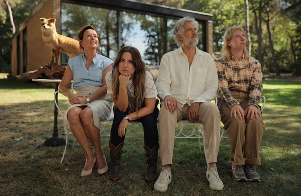 Eva Crutzen en overige castleden Bodem