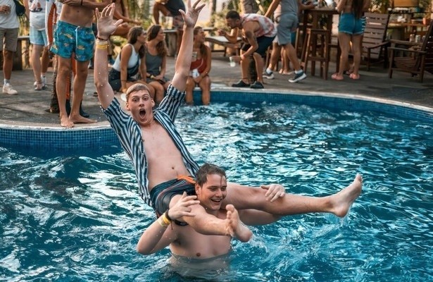 Bram en Robbin voor Break Free