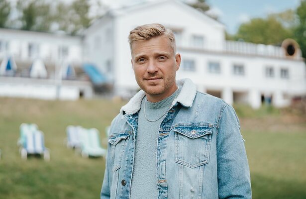 Daniël Zuiddam uit B&B Vol Liefde 2025