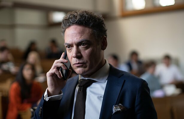 Fedja van Huêt in De F*ckulteit