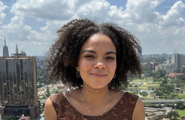 Dzifa Kusenuh voor 3 op Reis