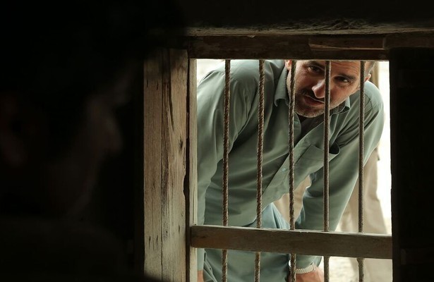 Pourya Rahimi Sam in Endless Borders