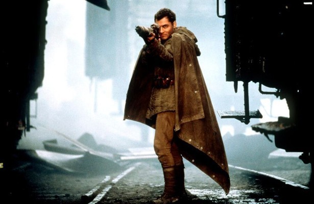 Jude Law in Enemy at the Gates