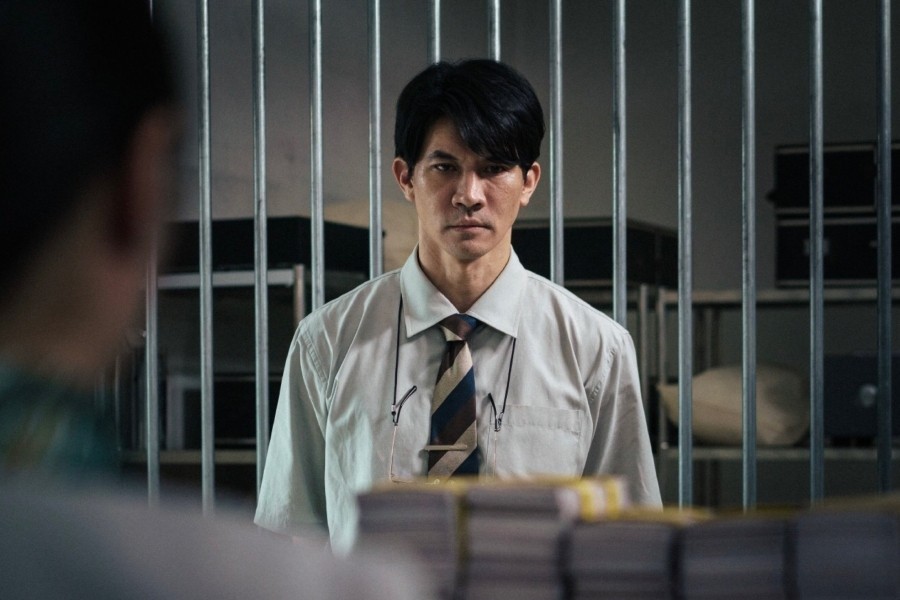 Everybody Loves Me When I'm Dead