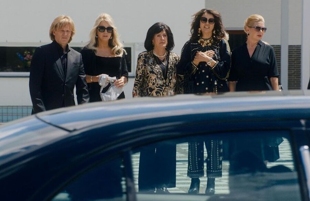 Castleden van Gooische Vrouwen