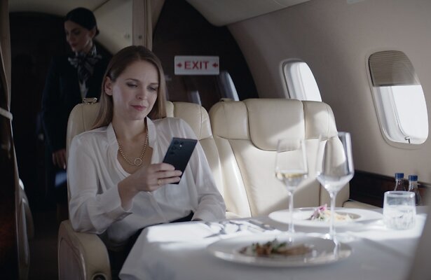 Hanna Verboom als Isabelle in Elixer