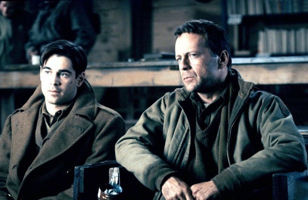 Colin Farrell en Bruce Willis in Hart's War