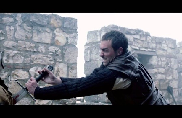 Tom Austen in Ironclad: Battle for Blood