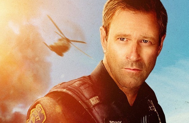 Aaron Eckhart in Line of Duty