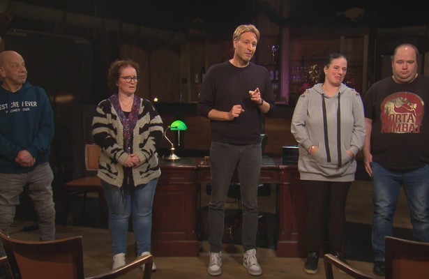 Viktor Brand met deelnemers Mr. Frank Visser Doet Uitspraak