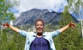 Pia und die wilde Natur