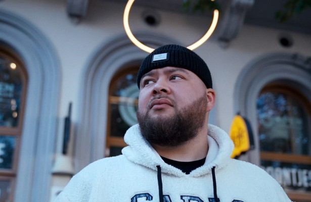 Papi Mikey Dinero voor Papi & Penoze