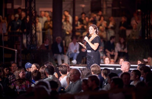 Maria Fiselier tijdens Prinsengrachtconcert